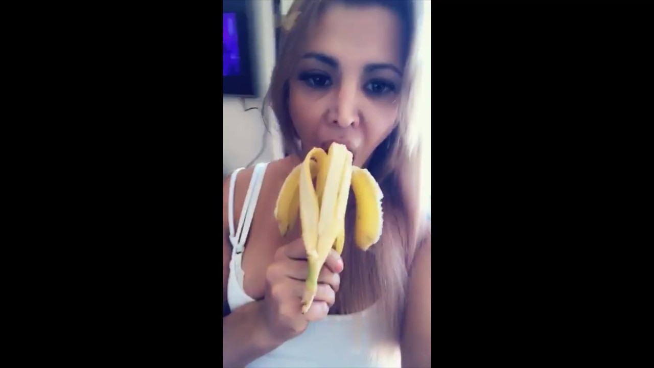 Compilation of shemale prostitutes from Brazil doing the JOB - RedTube