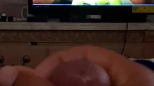 Hot guy jacking off with lotion