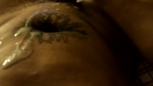 Huge cumshot from muscle stud