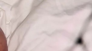 Unedited, unshaved, what it sounds like when I mastúrbate Before bed
