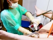 25jährige Krankenschwester bei extremer Analbehandlung 1/16