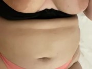 Толстушка с волосатой пиздой Irina Priroda мастурбирует. Сатисфаер 8/16