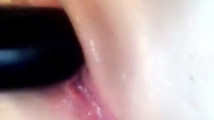 WET TIGHT CUMMING PUSSY WITH TOY