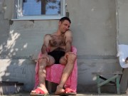 It's nice to bask in the sun in the morning 7/16