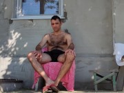 It's nice to bask in the sun in the morning 9/16