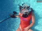 Italian underwater orgasming which Amelie 7/16