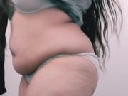 Dressing room teasing Arab BBW 4/16