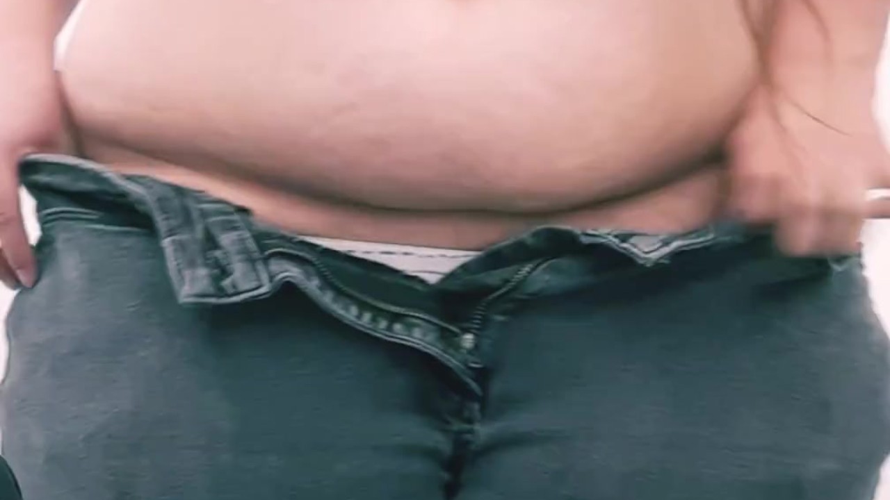 Dressing room teasing Arab BBW - Free Sex Video - RedTube