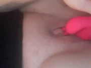Milf masturbates fat clit with Vibrator 3/16