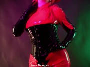 Pin Up curvy MILF Arya Grander and rubber catsuit fetish 16/16