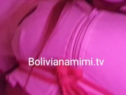 Numa viagem de 10 horas nao aguentei mais o tesao e me masturbei no banheiro do aviao ate gozar  2/16