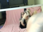 Татуированная девушка мастурбирует в зеркале - Screenshot 12 of 16 - Petite