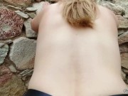 Sexo PUBLICO en el CASTILLO con TURISTA Rubia de Grandes Tetas 🔹 Real Amateur MY BLUE APPLE 14/16