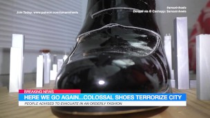 amaninheels | Giant Crossdresser | Giant Loafers in the City (teaser)