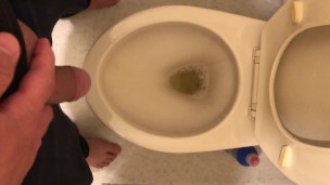 普通のおしっこ動画