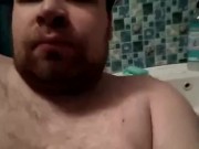 Артем сам себе дрочит ногами кончает на ступни лижет ноги self suck autofellatio self footjob