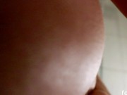 Mi culo firme rebotando, Orgasmo en la ducha - Modelo Amateur 13/16