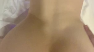 普段は上品で理知的な人妻熟女がバックから突かれてメスのあえぎ声を上げながら発情する♡