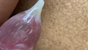 cumshot in a comdome