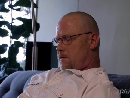 DAD DY4K redhead and her boyfriend's dad dy have on the sofa