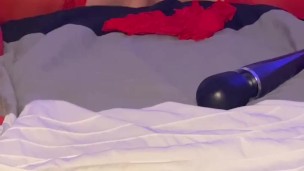 Watch me squirt! I’m a gusher! Full video link in comments 