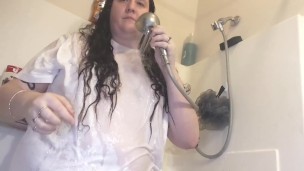 Clip wet tshirt
