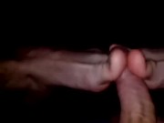 Артем сам себе дрочит ногами лижет ноги self suck autofellatio self footjob