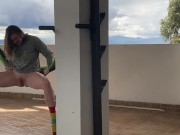 Gringa Orgasmo A Chorro en la hamaca 14/16