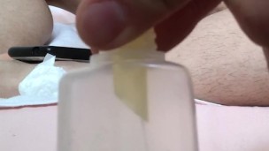 ドロドロのクッセェ精子を採取3