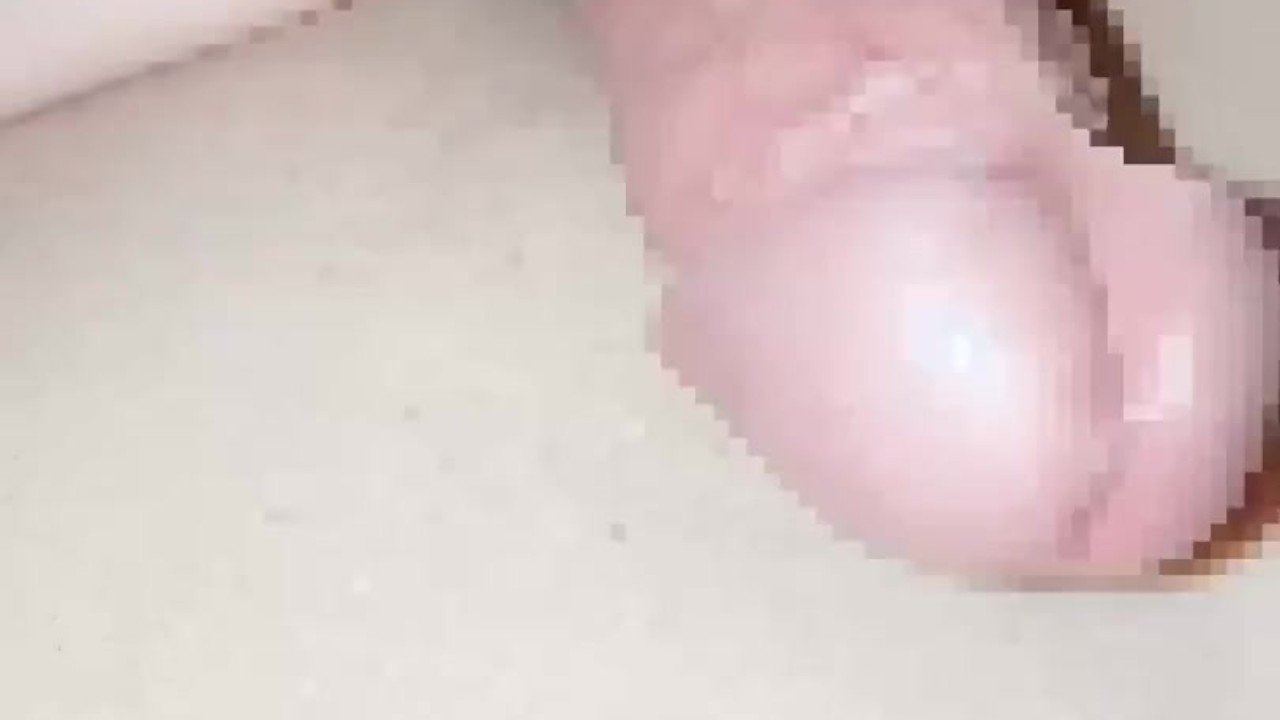 足コキすると興奮して喜ぶ彼❤️【日本人素人HENTAIカップル個人撮影42】 - Free Sex Video - RedTube