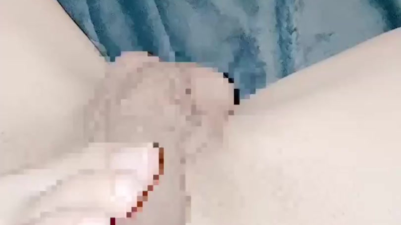 足コキすると興奮して喜ぶ彼❤️【日本人素人HENTAIカップル個人撮影42】 - Free Sex Video - RedTube