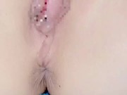 止まらない愛液💦バイブの充電が途中でなくなり手マンでイク可愛い彼女❤️行った後のヌルヌルおまんこに中出し射精【日本人素人HENTAIカップル個人撮影44】 2/16