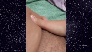 Lesbiana coloca una toalla por si algo salpica 💦🙊(estuvo increíble 🥵parte 3) 