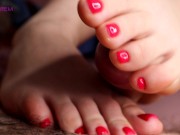 Подружка сделала мне футджоб в первый раз 11/16