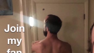 Showing off my tight sexy body 🖤😋😋