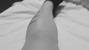 Blonde babe masturbating