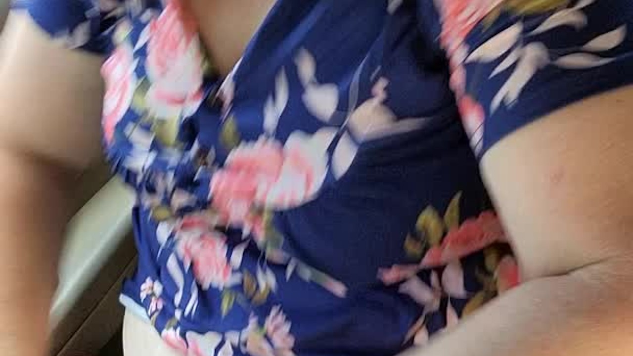 1 HORNY BBW Southern Naughty Hotwife MASTURBATES IN CAR in her neighborhood TRIES TO GET CAUGHT! - 無料セックスビデオ - RedTube