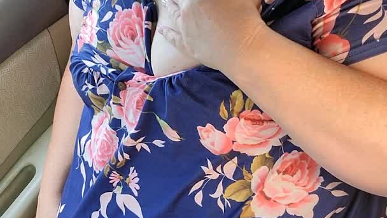 1 HORNY BBW Southern Naughty Hotwife MASTURBATES IN CAR in her neighborhood TRIES TO GET CAUGHT! - 無料セックスビデオ - RedTube