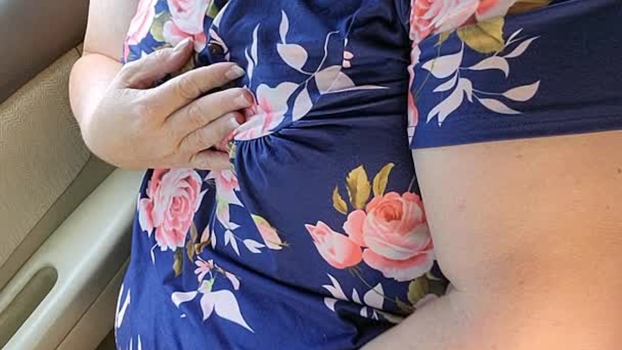 1 HORNY BBW Southern Naughty Hotwife MASTURBATES IN CAR in her neighborhood TRIES TO GET CAUGHT! - 無料セックスビデオ - RedTube