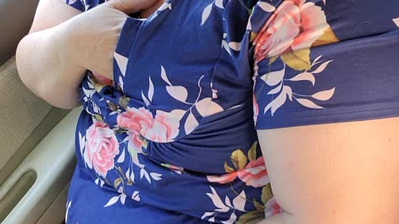 1 HORNY BBW Southern Naughty Hotwife MASTURBATES IN CAR in her neighborhood TRIES TO GET CAUGHT! - 無料セックスビデオ - RedTube
