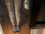 i love to piss in my pants 6/16