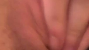Soaked pussy: watch me push the juices out 