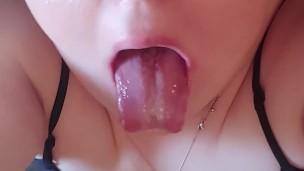 I am so horny right now. Check out my bio link to see more of me 