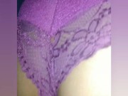 Sexo caliente cachonda mientras habla por teléfono con su novio   15/16