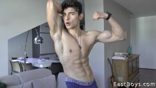 プラハのJared Shaw - ウェブカメラ - RedTube