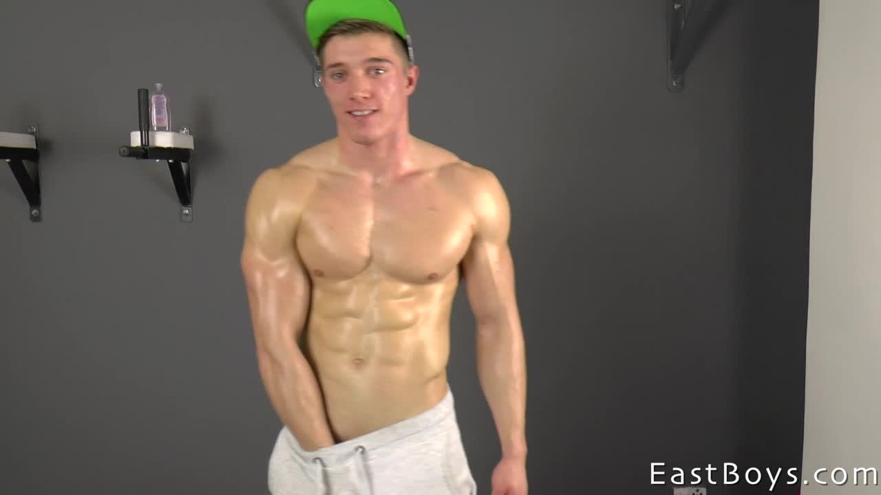 Free Muscle Cam