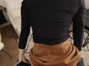 Petit striptease avant de passer aux choses sérieuses 6/16