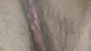 Calentando mi vagina para que juegues con ella bb