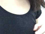 貧乳だからノーブラでも大丈夫？ - Screenshot 14 of 16 - Hentai