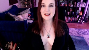 AmberLily Versus Little John